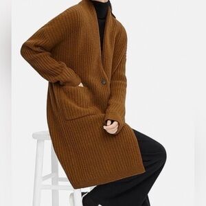Uniqlo Women’s Small Wool Cardigan Brown V-Neck Single Button
